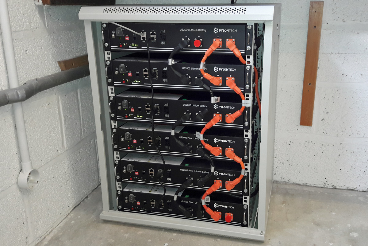 The completed battery upgrade, with full enclosure (Image: T. Larkum)